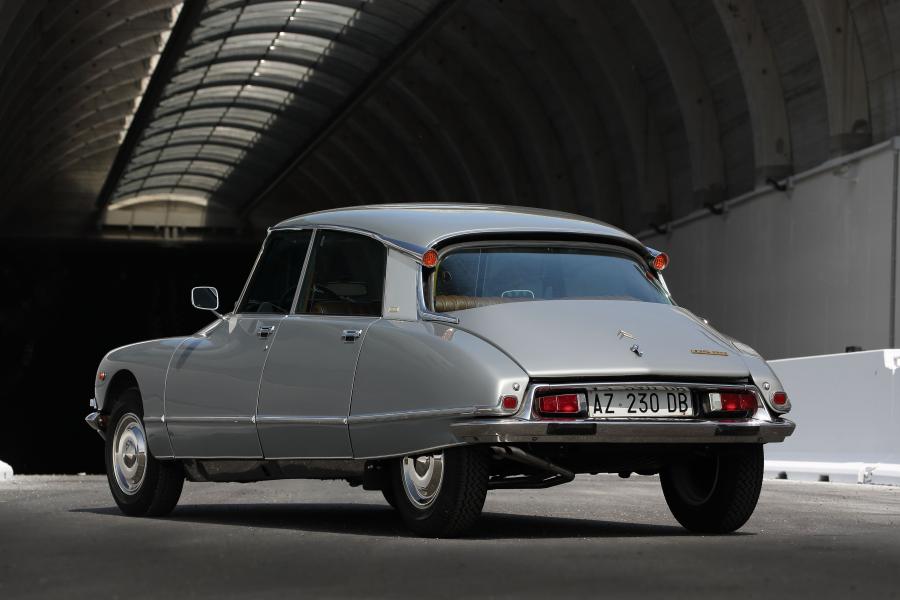  Citroen DS23 Pallas 1968 года  (фото 21 из 32)